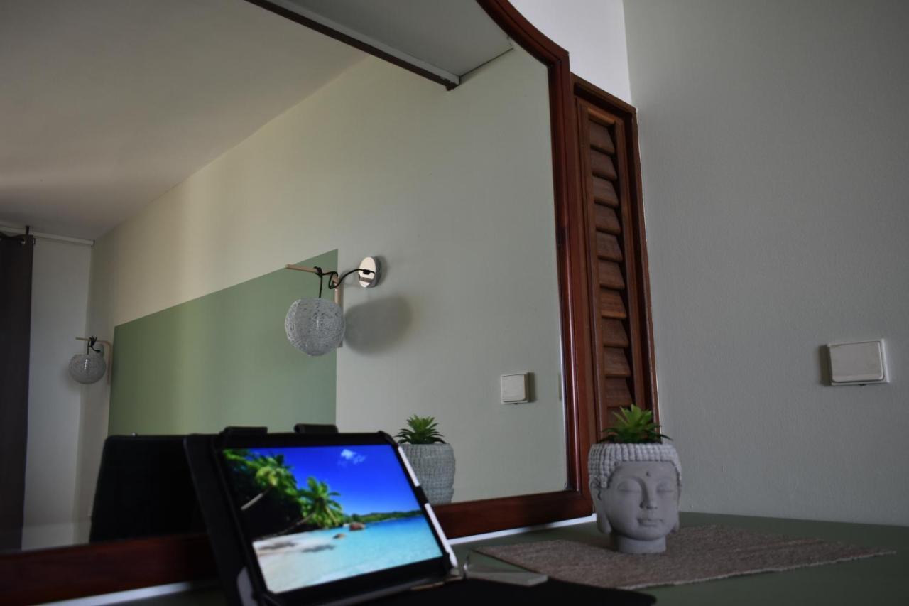Ananas Premium - Sejour Detente T2 Vue Mer Avec Balcon Prive A Tartane La Trinité Eksteriør billede